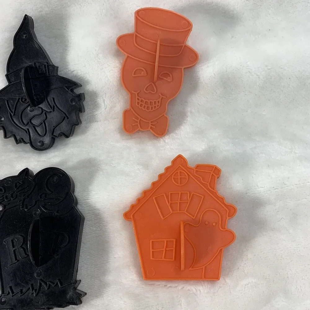 6 Vintage Wilton Halloween Cookie Cutters Cat Pumpkin Witch Skeleton House Grave